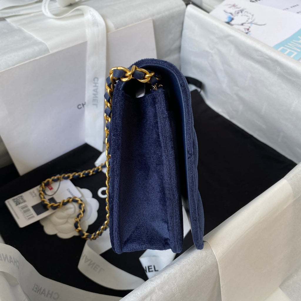 Chanel AP3363 Evening Clutch with chain Velvet Navy Blue