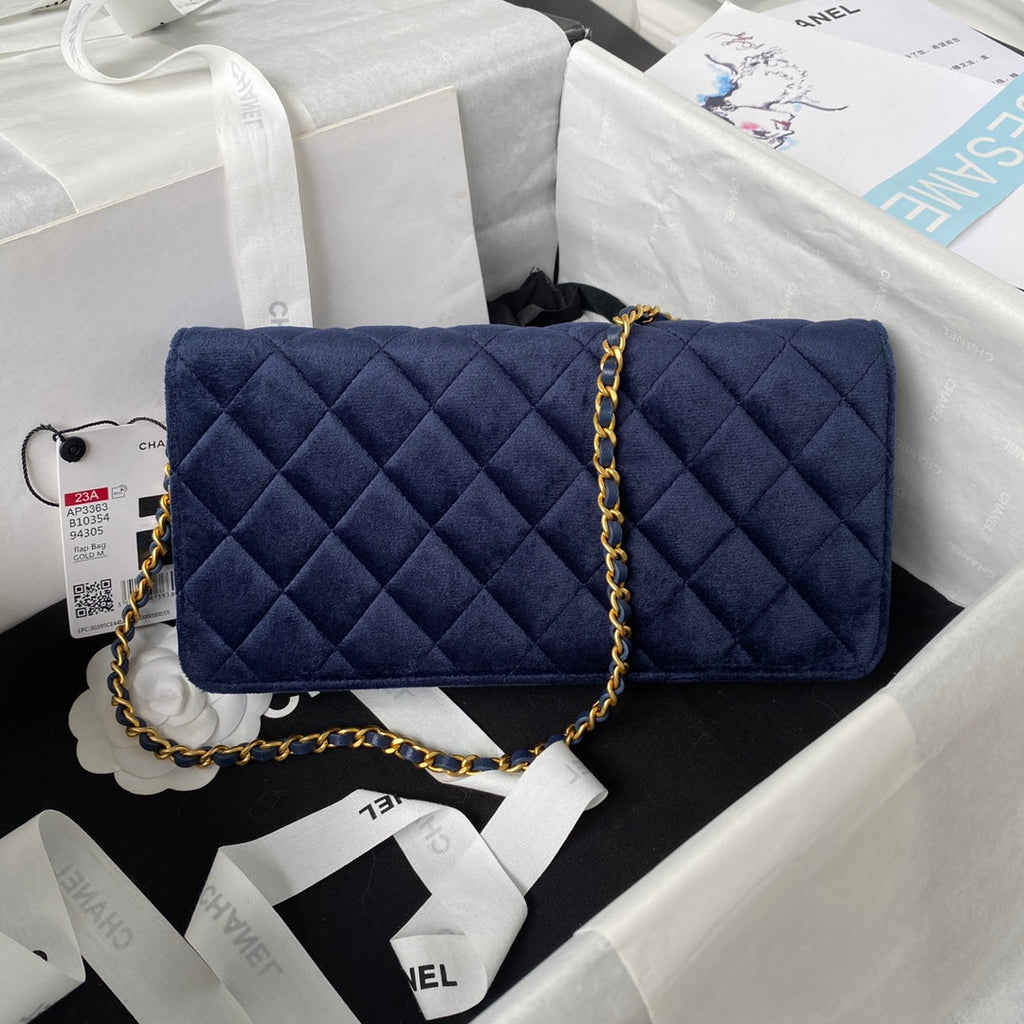 Chanel AP3363 Evening Clutch with chain Velvet Navy Blue