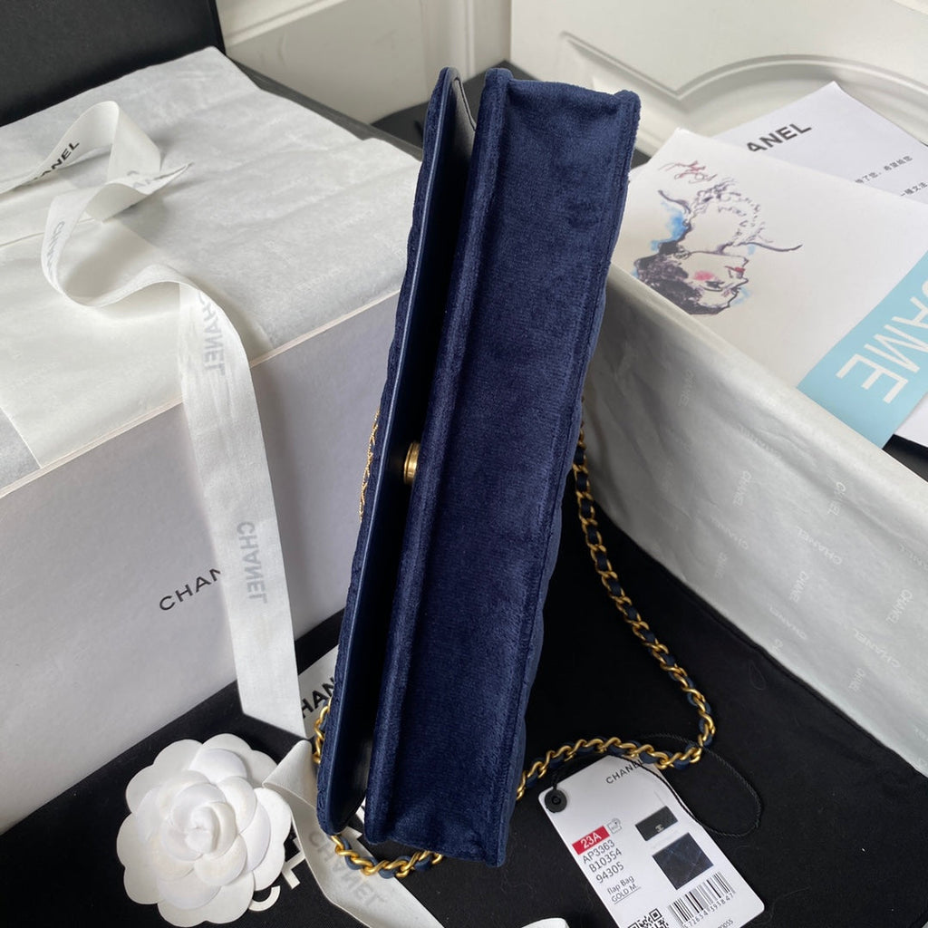 Chanel AP3363 Evening Clutch with chain Velvet Navy Blue