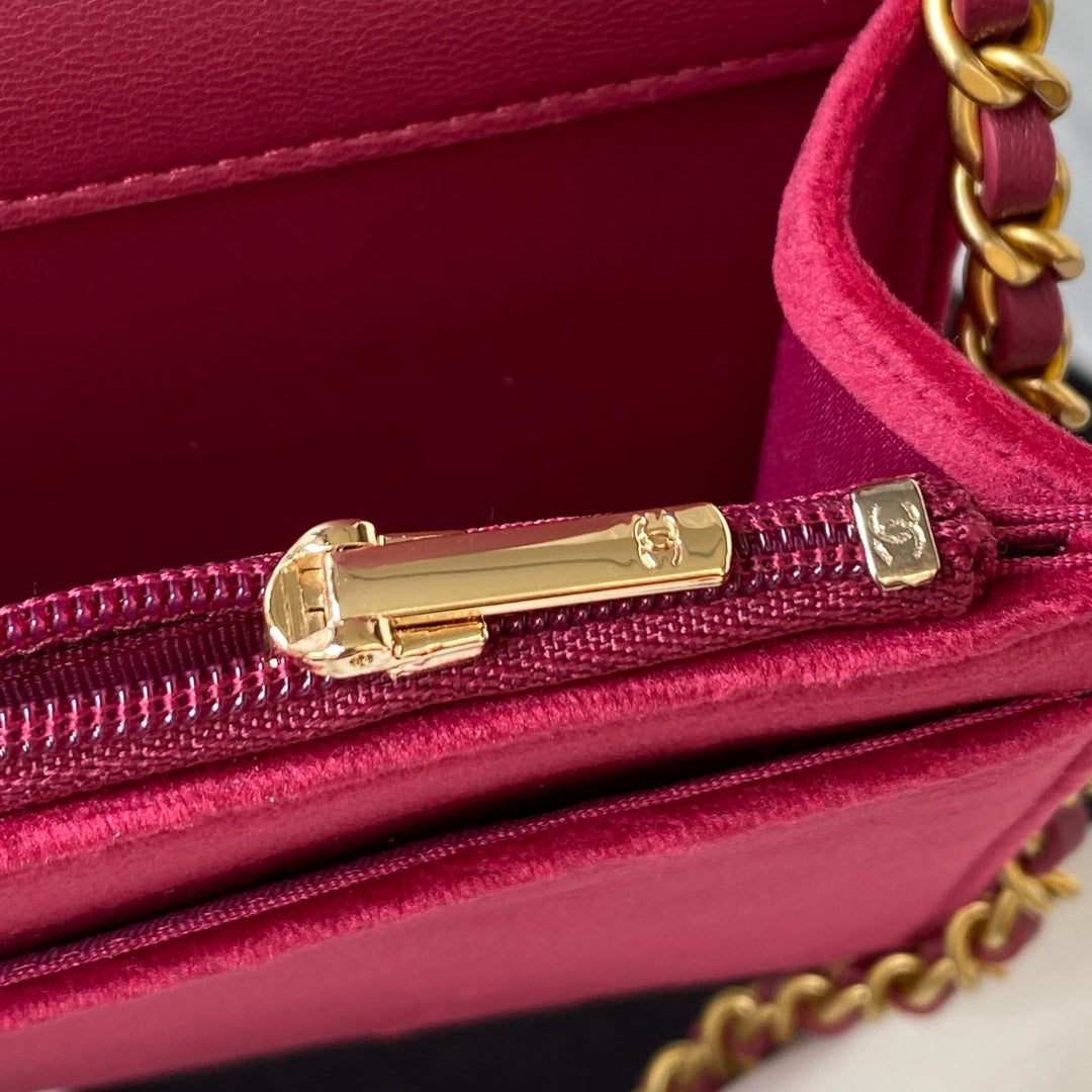 Chanel AP3363 Evening Clutch with chain Velvet Plum