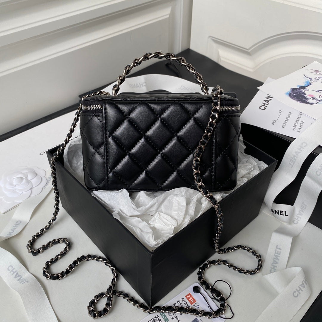Chanel AP3593 Shiny crumpled calfskin strass  Ruthenium-Finish Metal Black