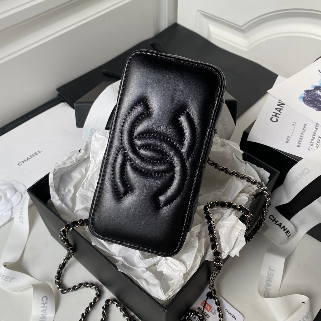Chanel AP3593 Shiny crumpled calfskin strass  Ruthenium-Finish Metal Black