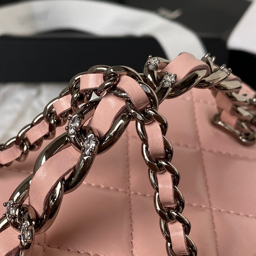 Chanel AP3593 Shiny crumpled calfskin strass  Ruthenium-Finish Metal Pink