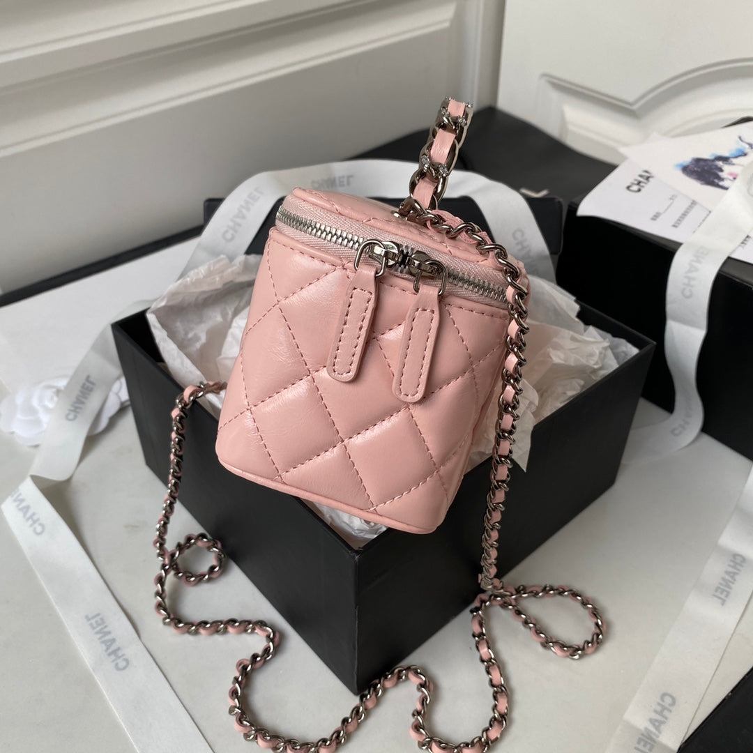 Chanel AP3593 Shiny crumpled calfskin strass  Ruthenium-Finish Metal Pink