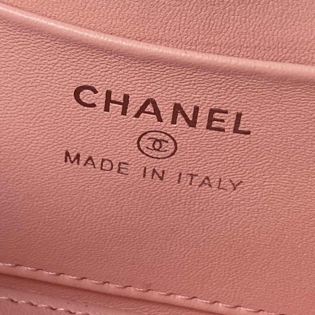 Chanel AP3593 Shiny crumpled calfskin strass  Ruthenium-Finish Metal Pink