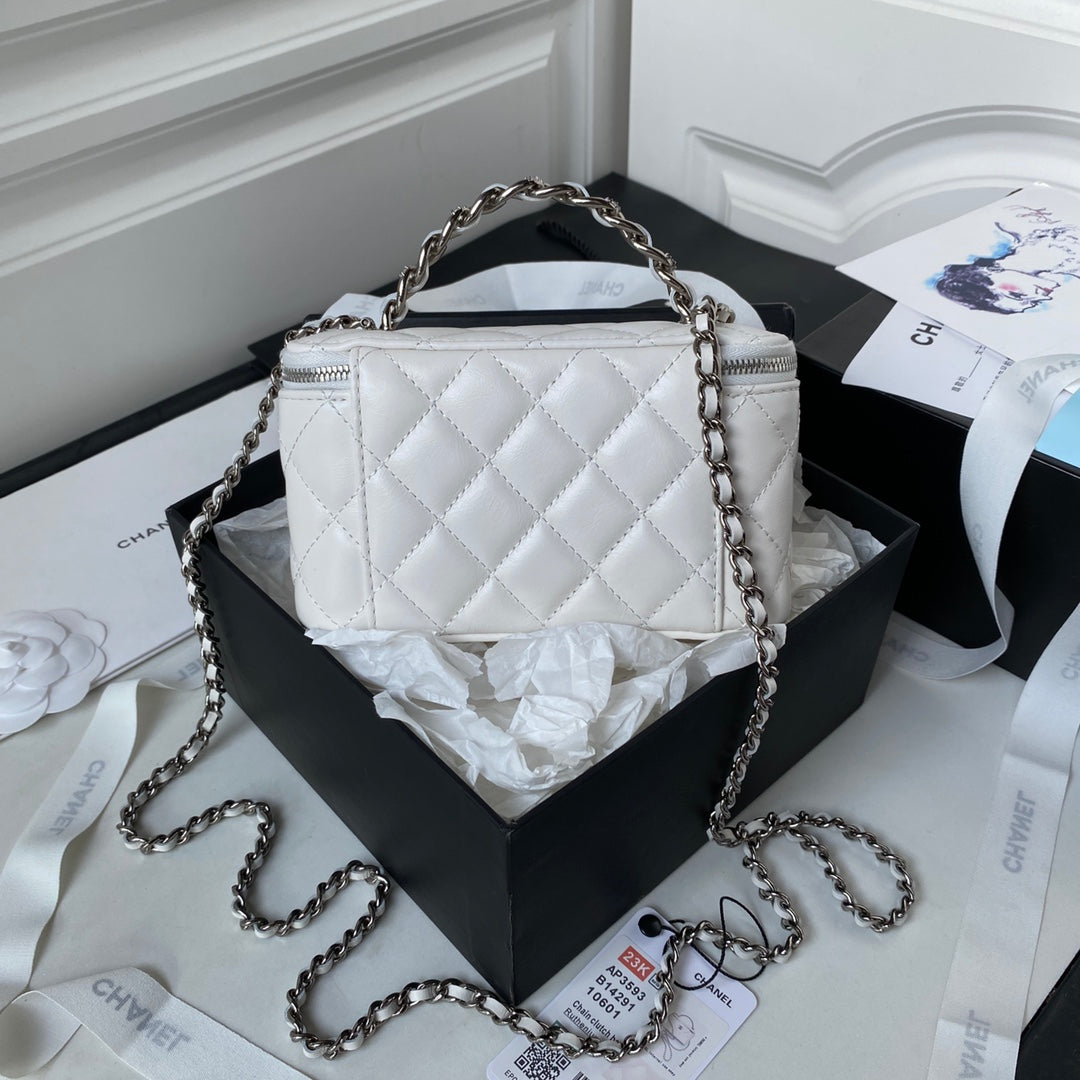 Chanel AP3593 Shiny crumpled calfskin strass  Ruthenium-Finish Metal White