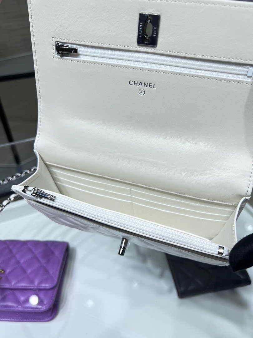 Chanel AP3645 Wallet on chain Shiny Crumpled Calfskin Strass Metal White