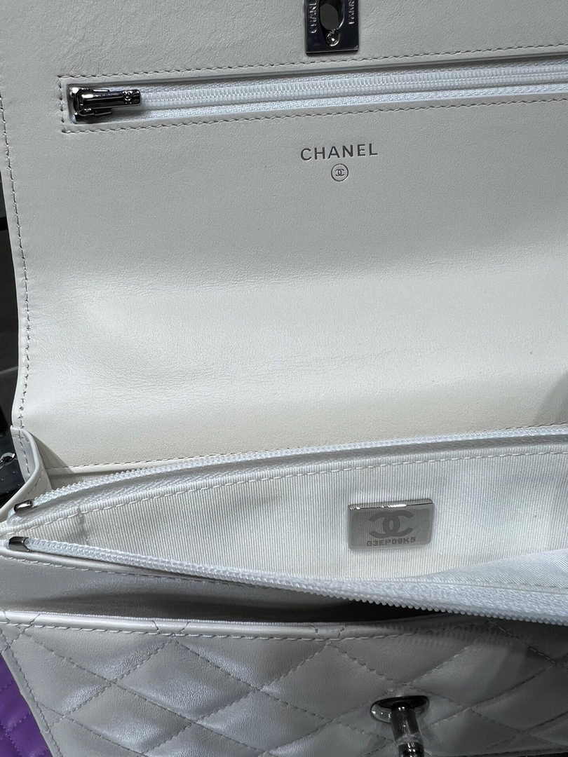 Chanel AP3645 Wallet on chain Shiny Crumpled Calfskin Strass Metal White