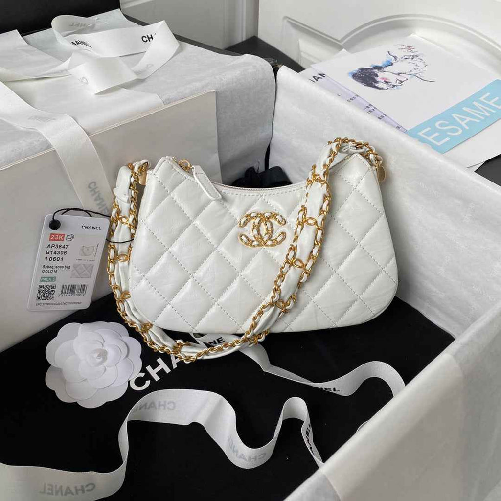 Chanel AP3647 Small Hobo Bag Calfskin White