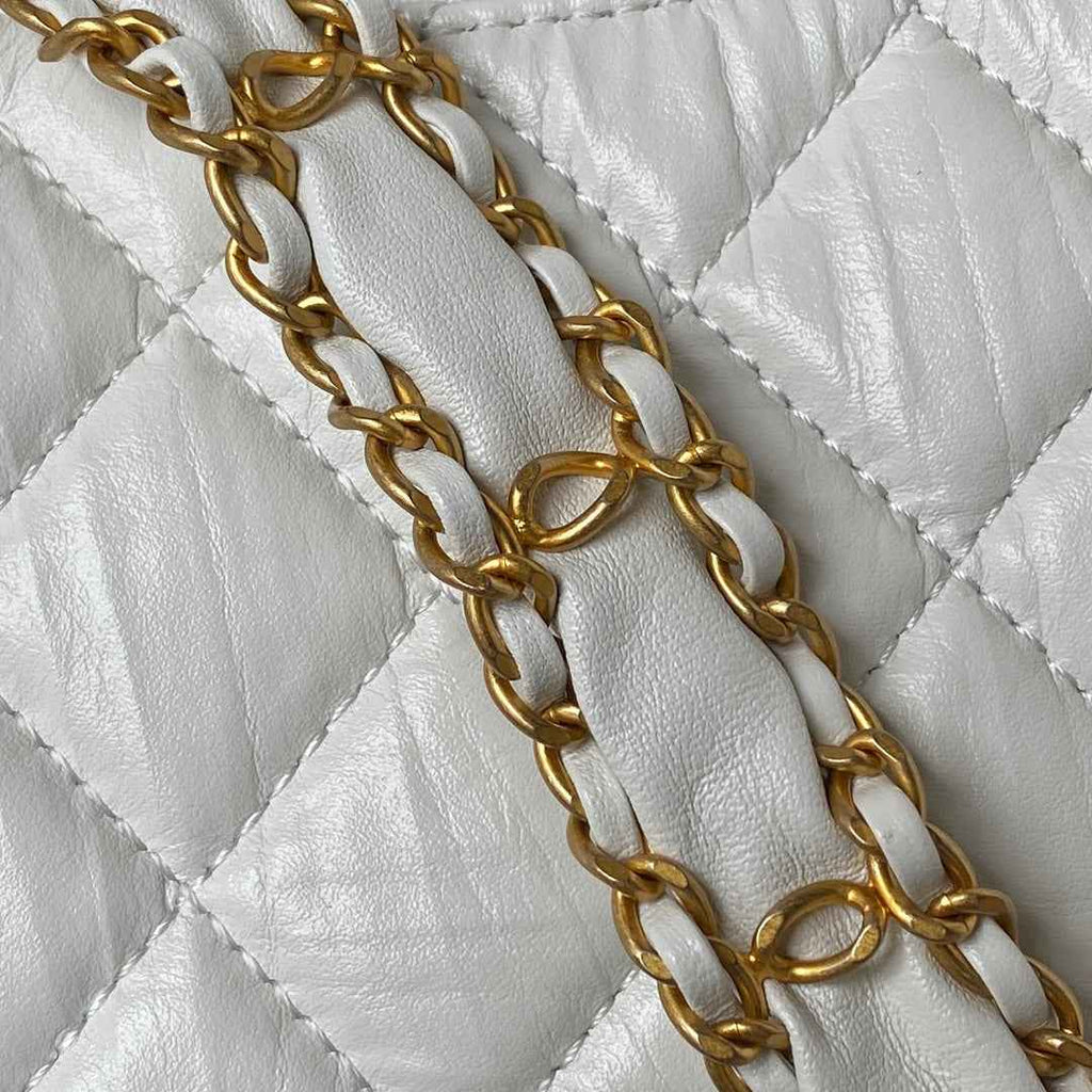 Chanel AP3647 Small Hobo Bag Calfskin White