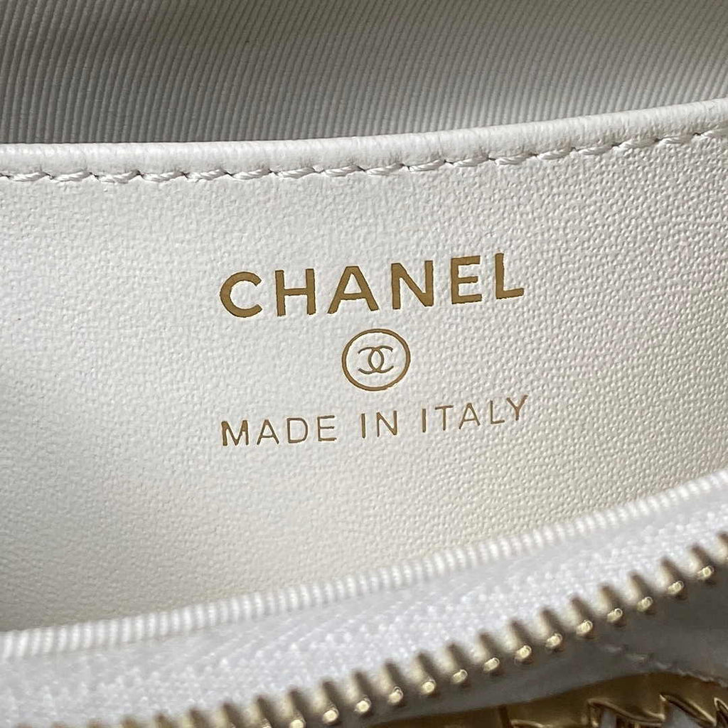 Chanel AP3647 Small Hobo Bag Calfskin White