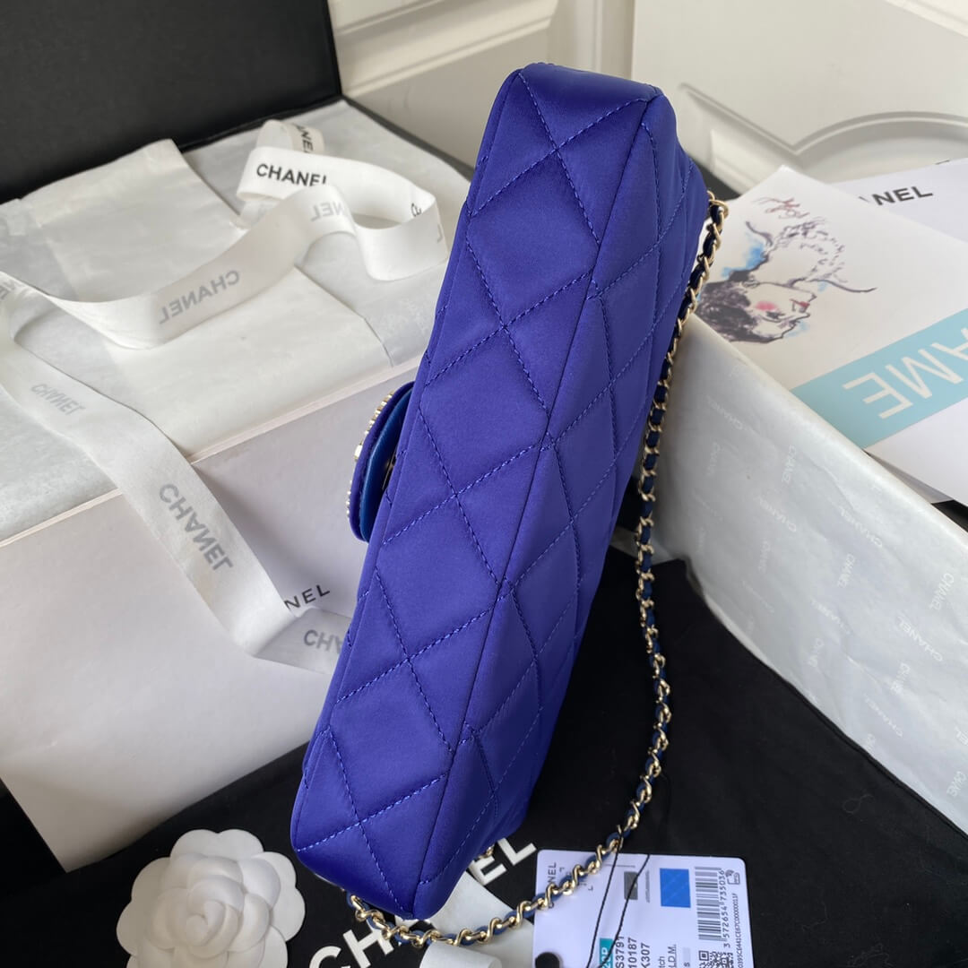 Chanel AP3791 Evening Clutch with chain Velvet Blue