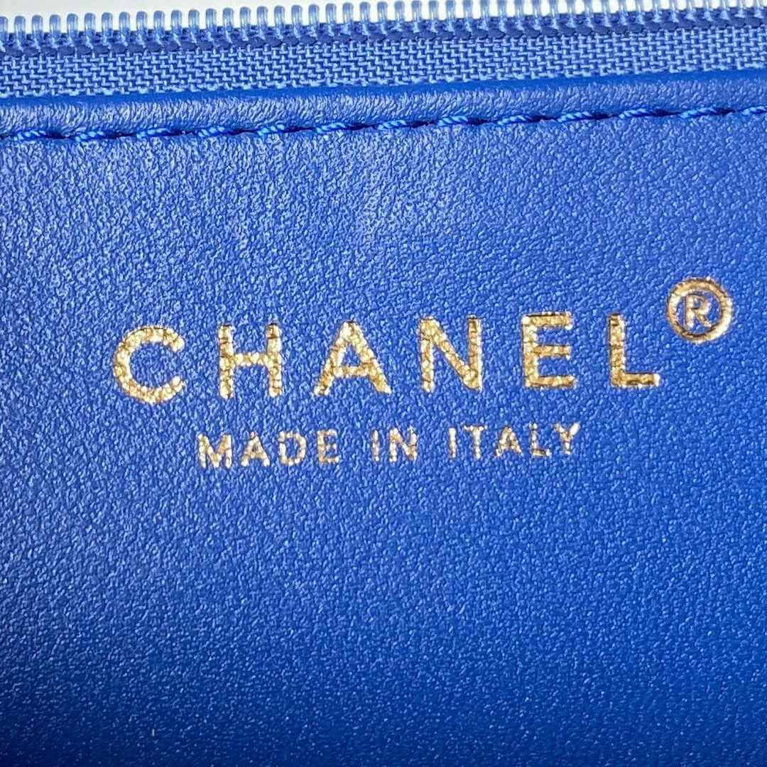 Chanel AP3791 Evening Clutch with chain Velvet Blue