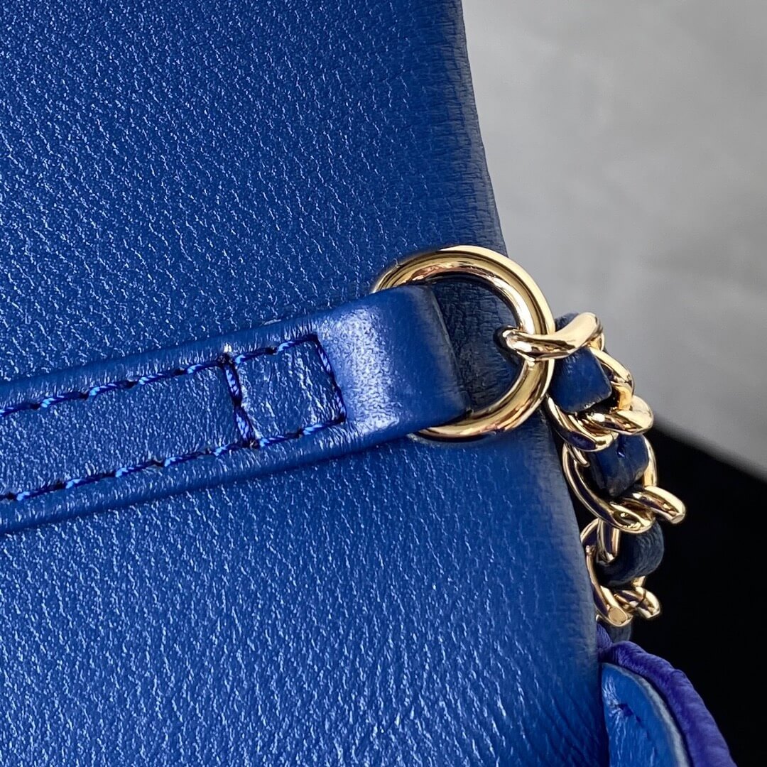 Chanel AP3791 Evening Clutch with chain Velvet Blue