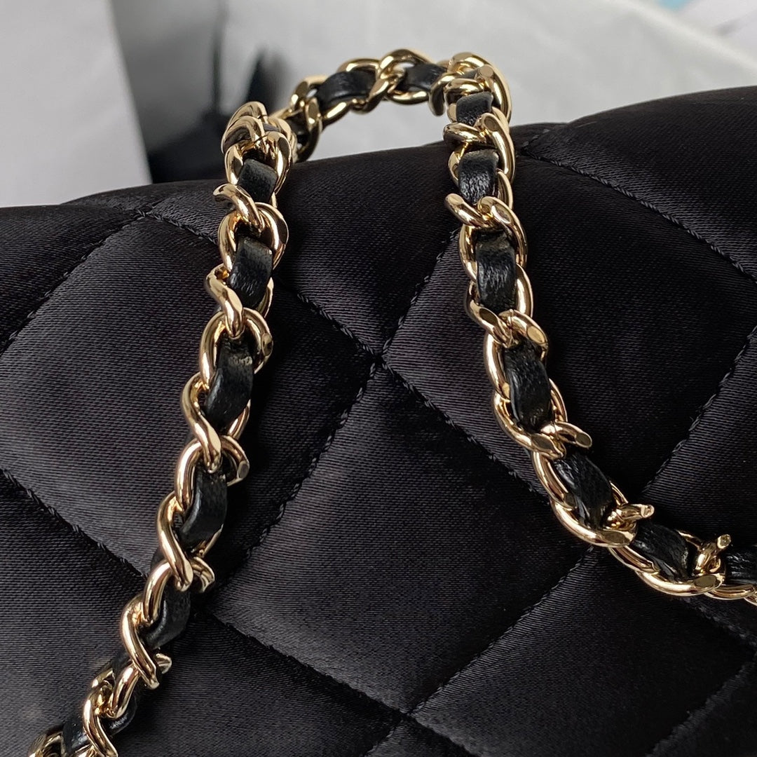 Chanel AP3791 Evening Clutch with chain Velvet Black