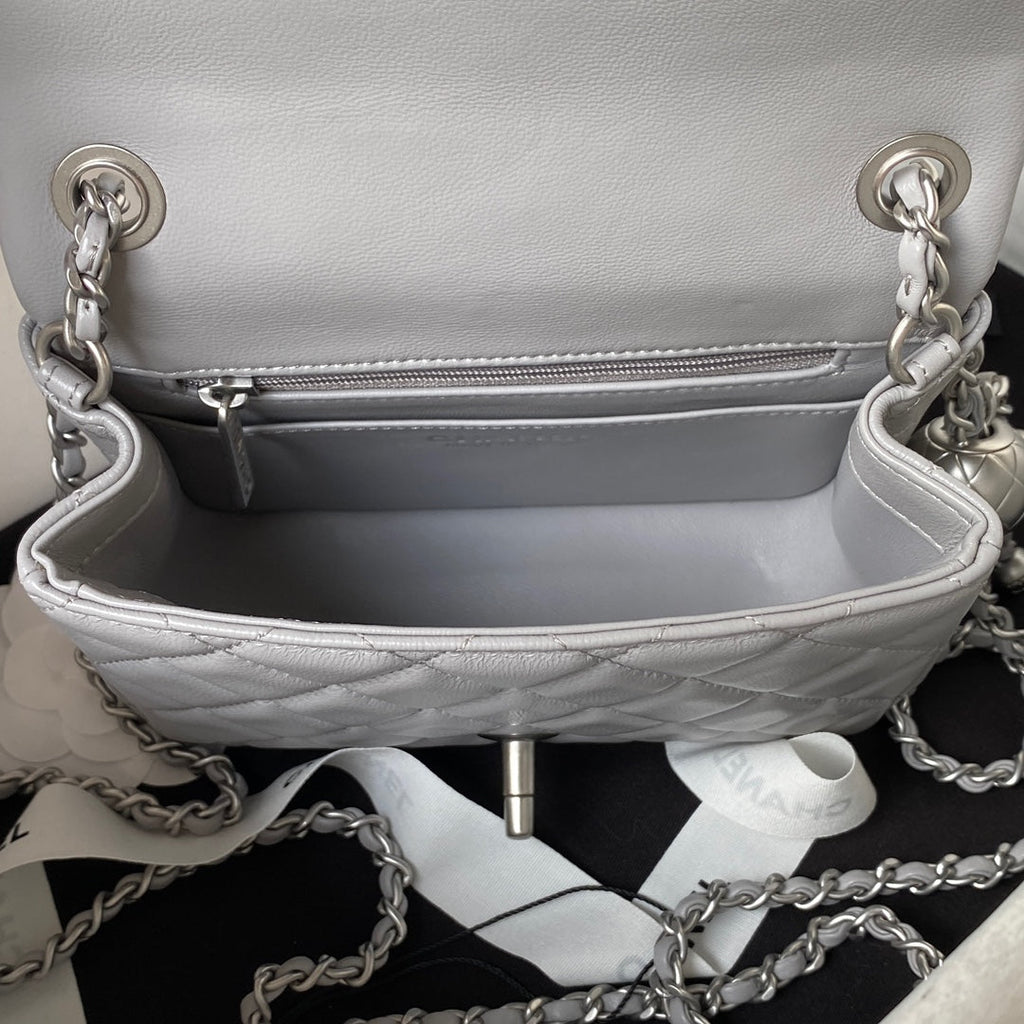 Chanel AS1786 23S Mini Flap Bag Silver Metal Lambskin Gray