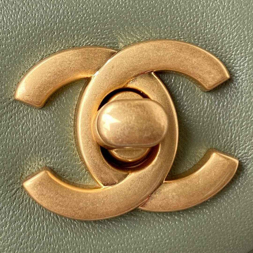 Chanel AS1786 Mini Flap Bag Lambskin Green