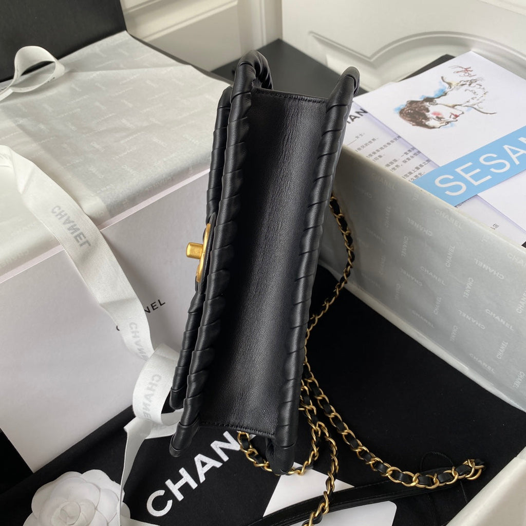 Chanel as2496 Flap Bag lambskin black