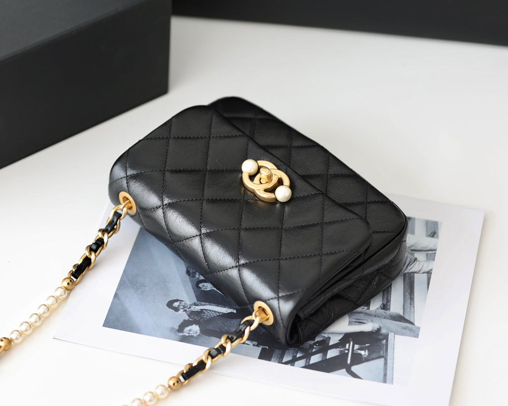 Chanel AS3000 Mini Flap Bag Calfskin In Black