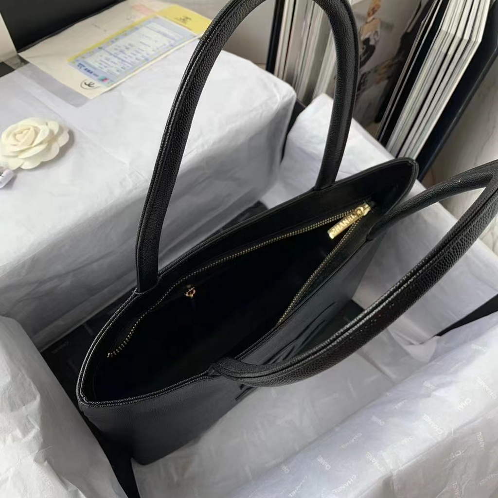 Chanel AS3048 Large Shopping Bag Calfskin In Black