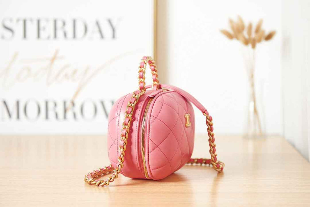 Chanel AS3066 Small Vanity Case Lambskin gold-tone metal pink
