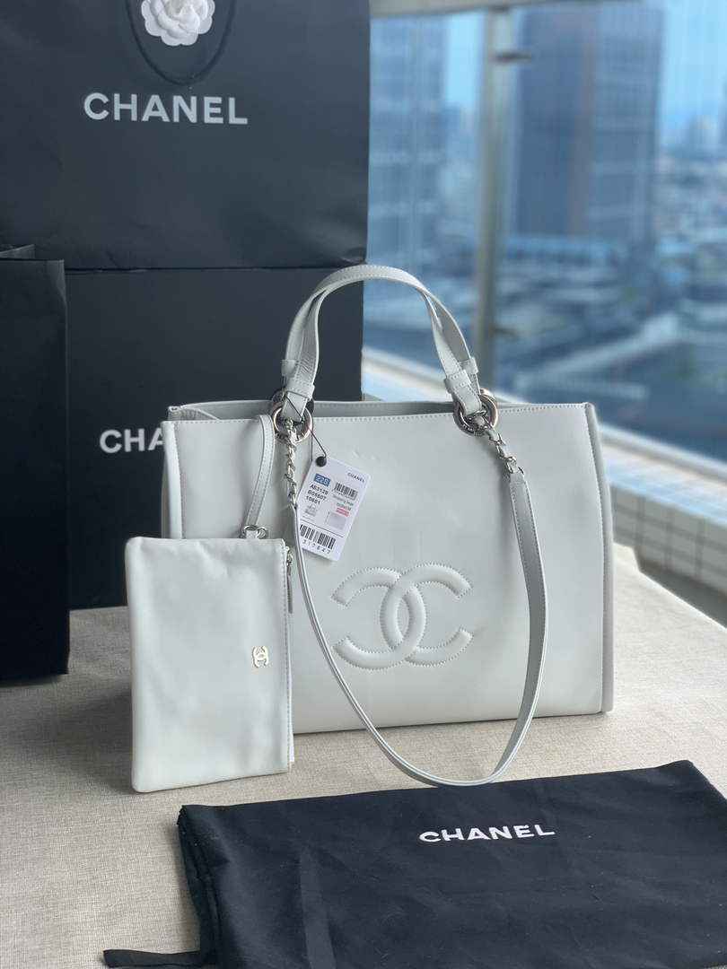 Chanel AS3128 Maxi Shopping Tote Bag Calfskin In White Silver