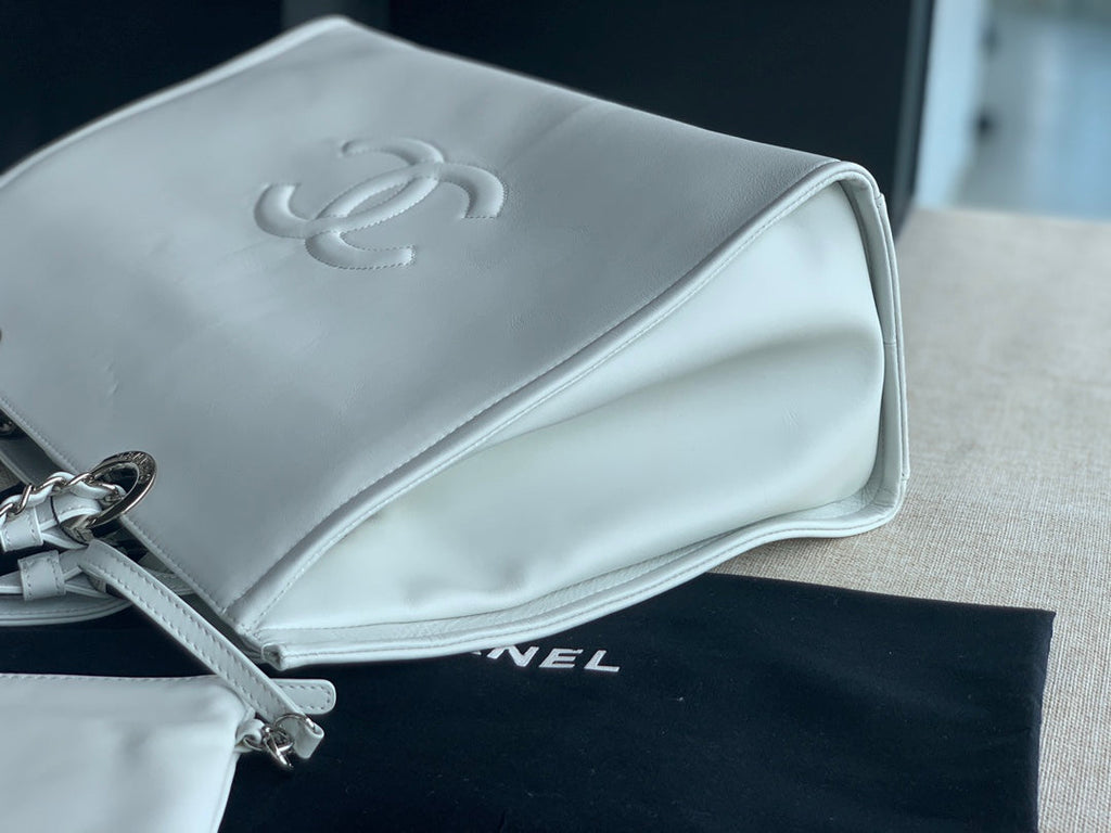 Chanel AS3128 Maxi Shopping Tote Bag Calfskin In White Silver