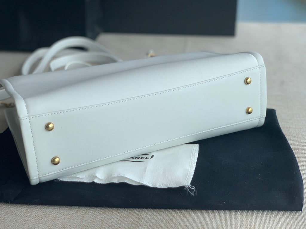 Chanel AS3129 Maxi Shopping Tote Bag Calfskin In White Gold
