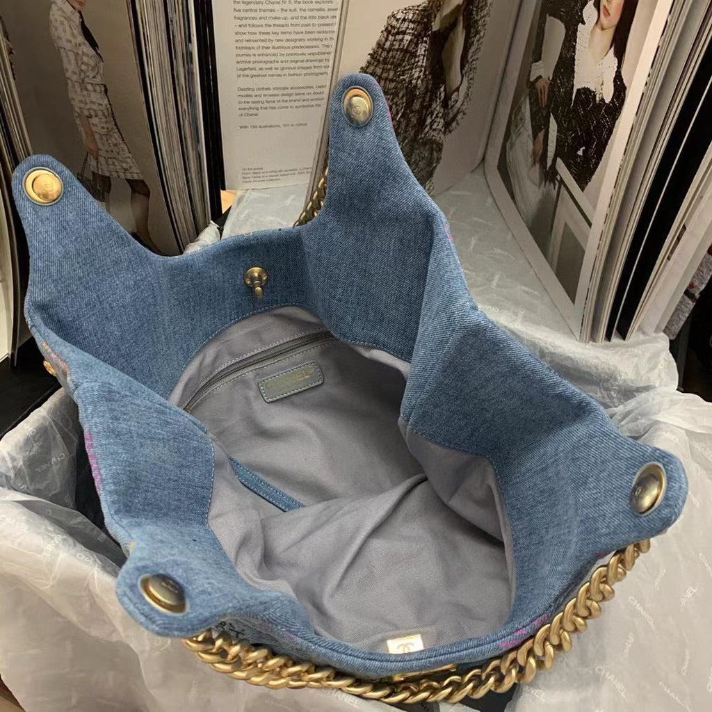 Chanel AS3156 Maxi Hobo Bag Printed denim gold-tone metal Blue