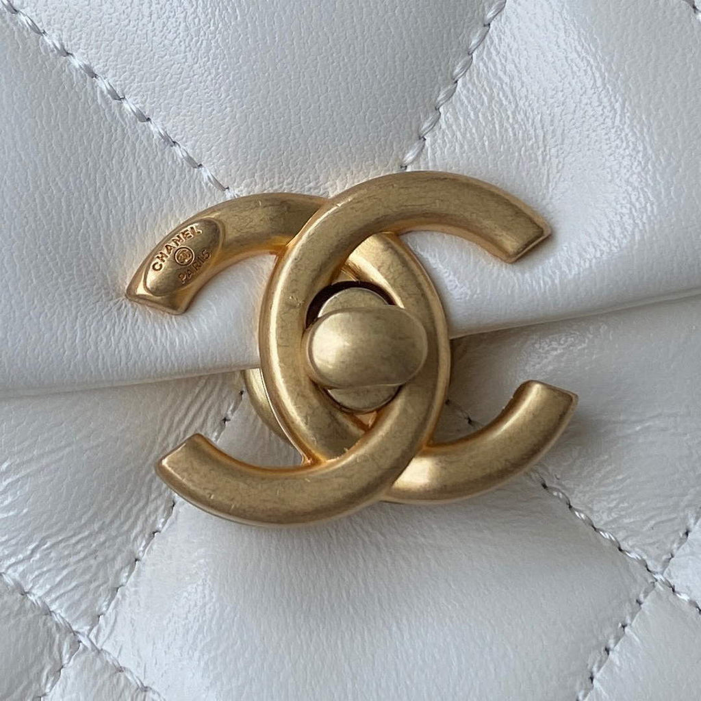 Chanel AS3206 Small Flap Bag Lambskin Gold-Tone Metal White