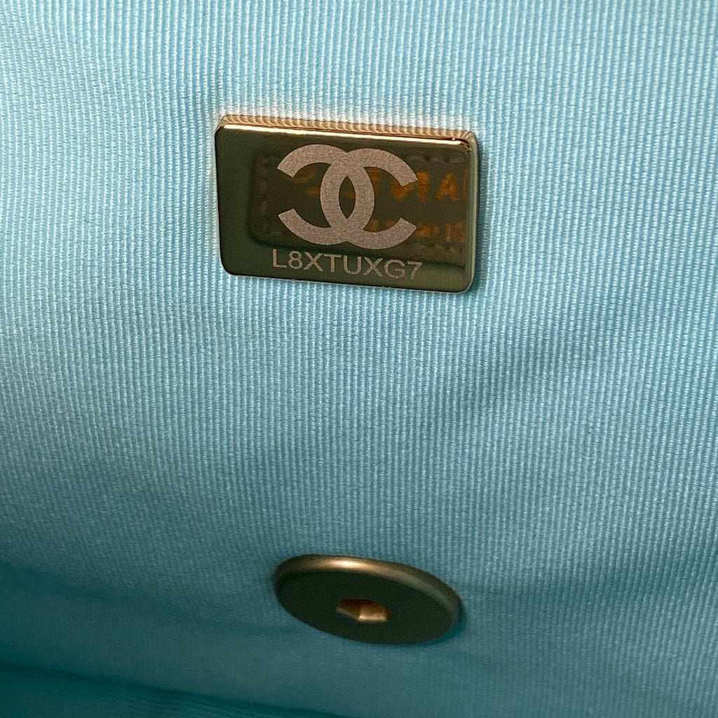 Chanel AS3206 Small Flap Bag Lambskin Gold-Tone Metal Blue