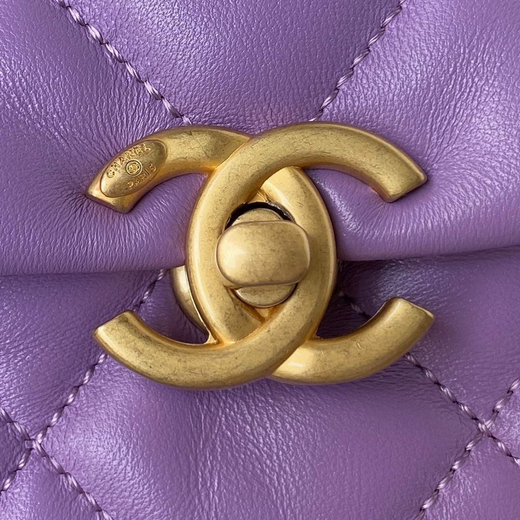 Chanel AS3206 Small Flap Bag Lambskin Gold-Tone Metal Purple