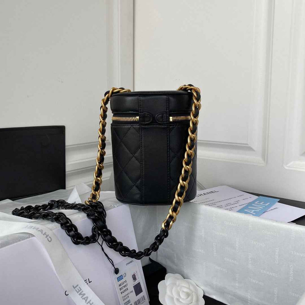 Chanel AS3210 Small Vanity Case Lambskin gold-tone Black