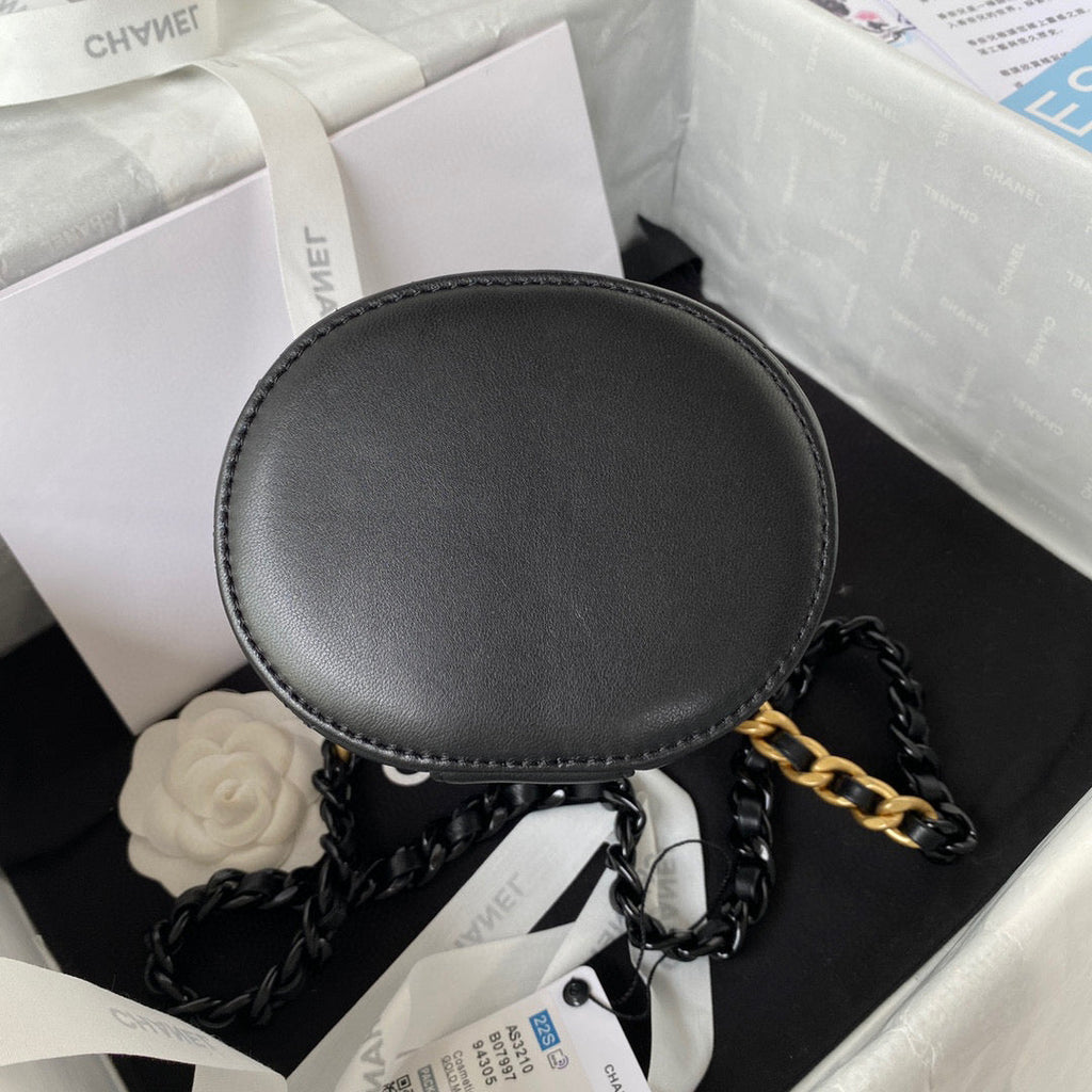 Chanel AS3210 Small Vanity Case Lambskin gold-tone Black