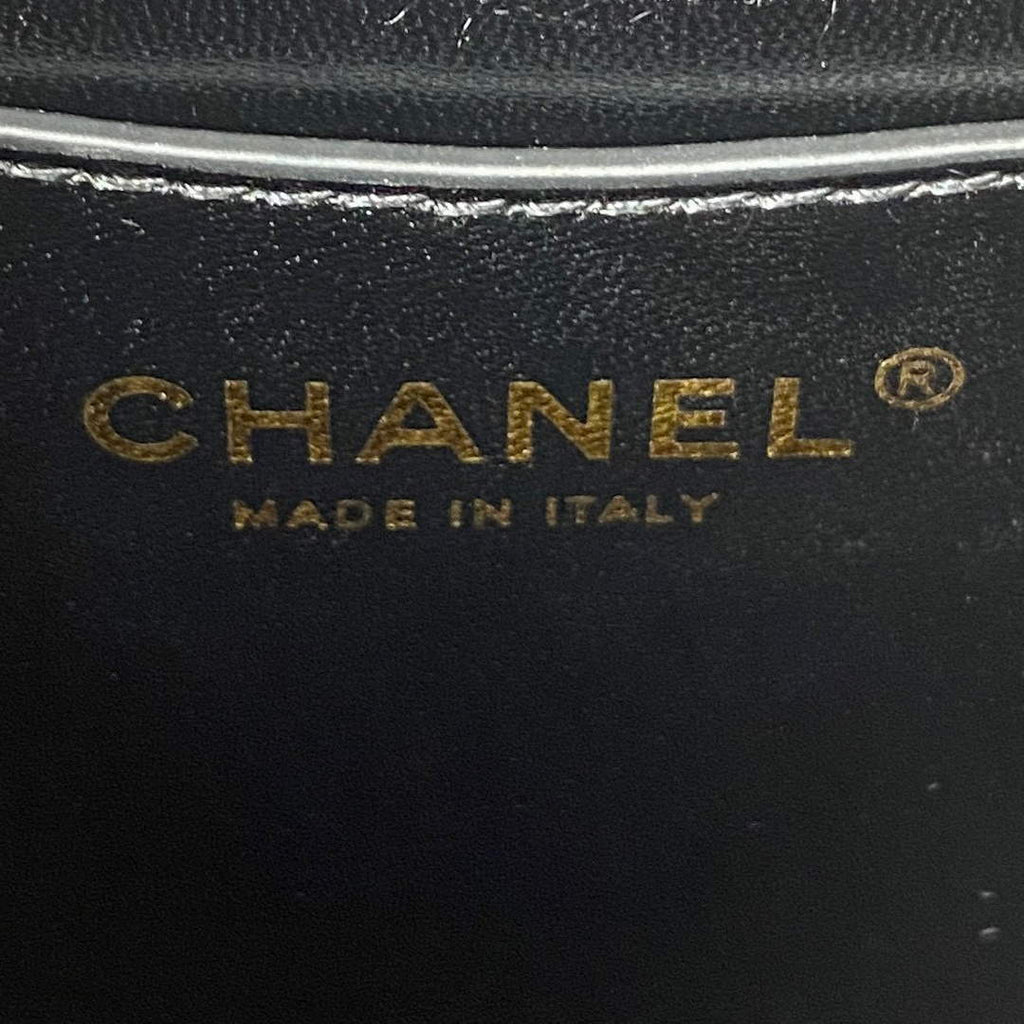 Chanel AS3210 Small Vanity Case Lambskin gold-tone Black