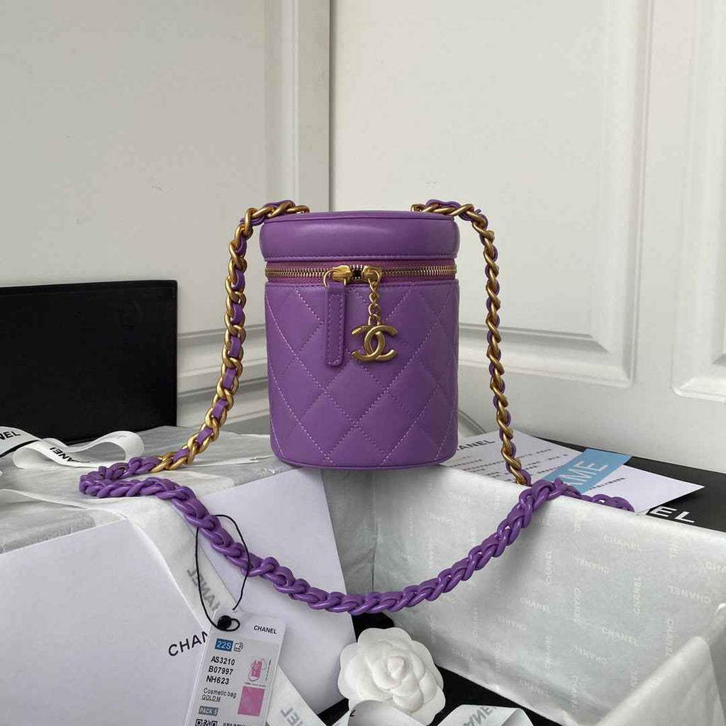Chanel AS3210 Small Vanity Case Lambskin gold-tone Purple