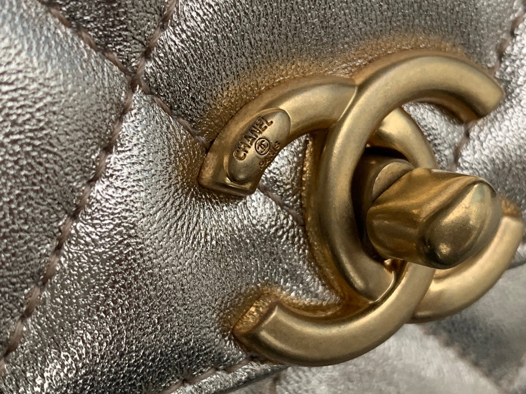 Chanel AS3241 Small Flap Bag Lambskin Gold