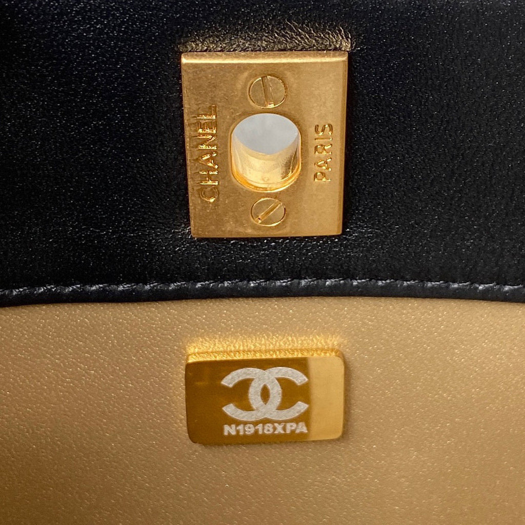 Chanel AS3259 Hobo Shoulder Lambskin Handbag Black
