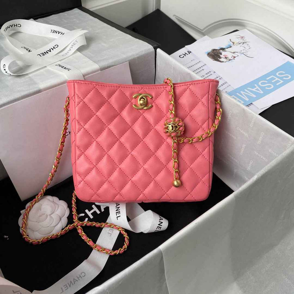 Chanel AS3259 Hobo Shoulder Lambskin Handbag Pink