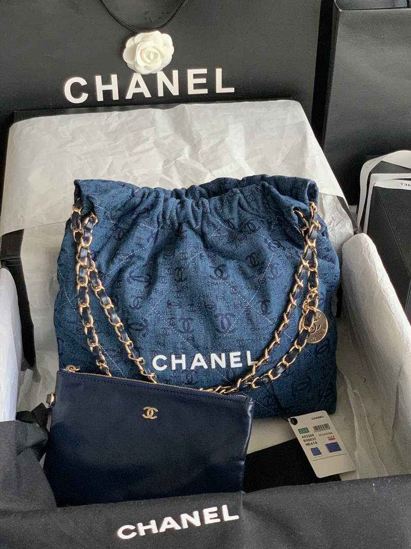 Chanel AS3260 22 Small Handbag Gold-Tone Metal Blue Logo white