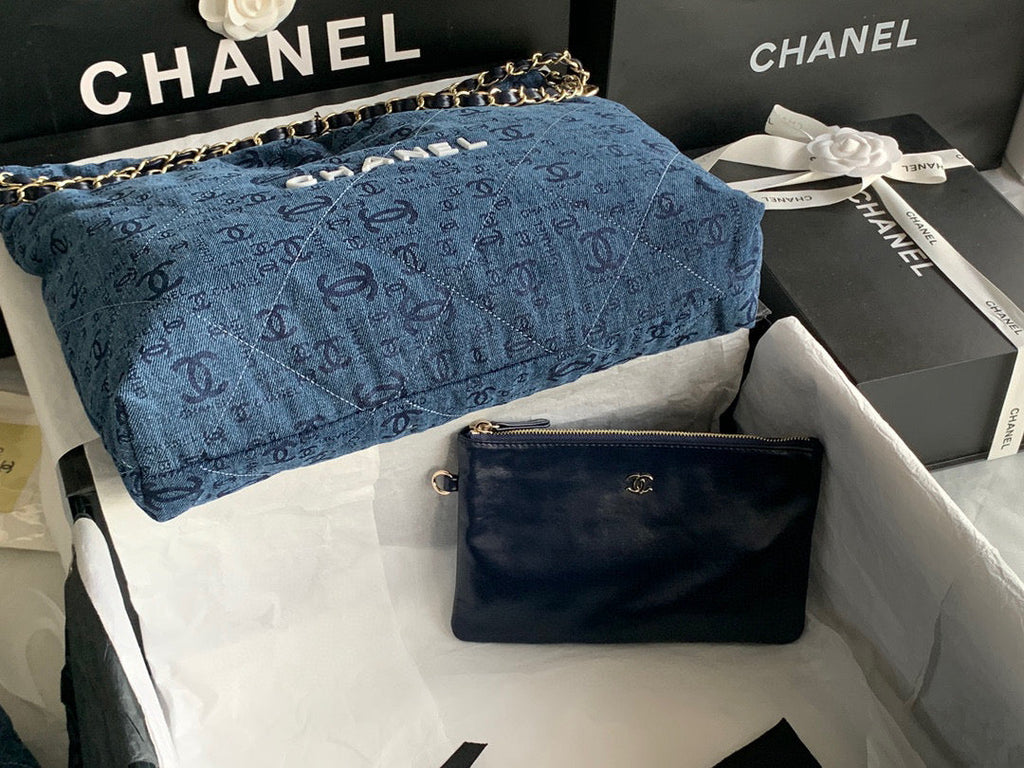 Chanel AS3261 22 Handbag Gold-Tone Metal Blue Logo white