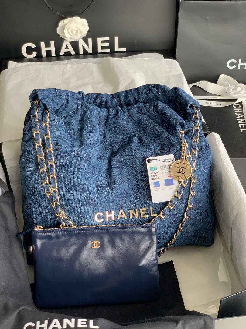 Chanel AS3261 22 Handbag Gold-Tone Metal Blue