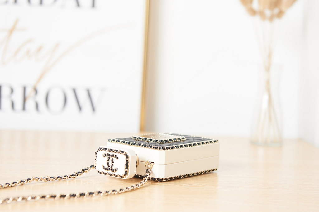 Chanel AS3264 Evening Bag Lambskin Plexi gold Black