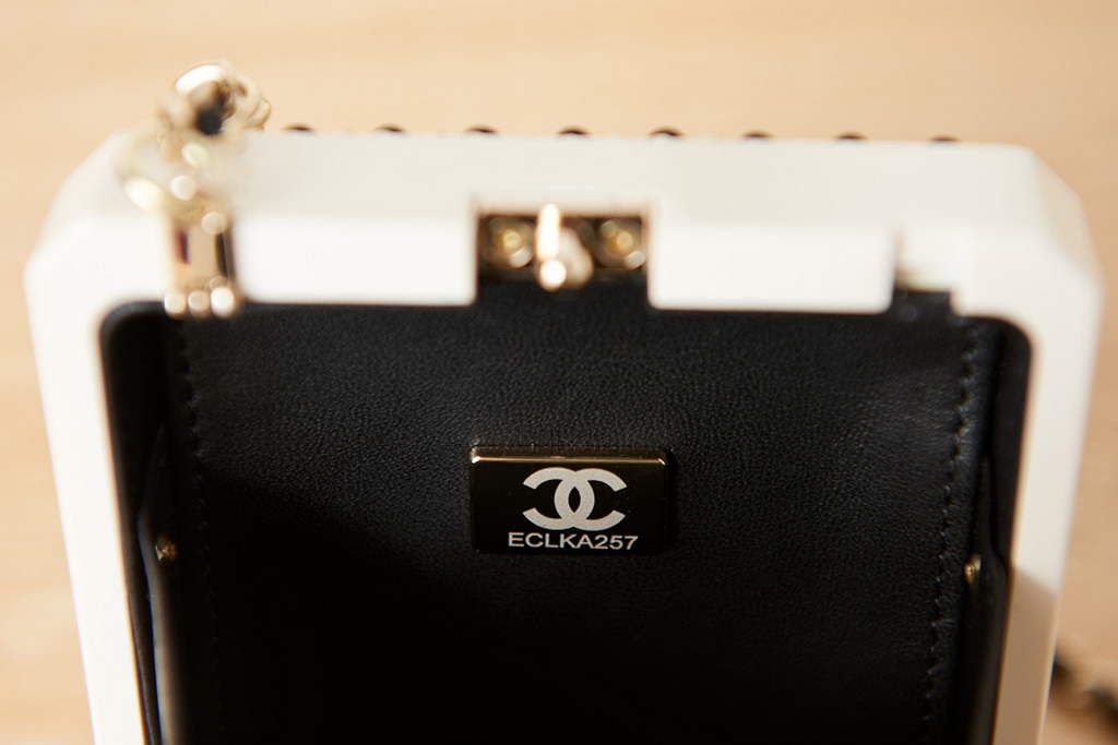 Chanel AS3264 Evening Bag Lambskin Plexi gold Black