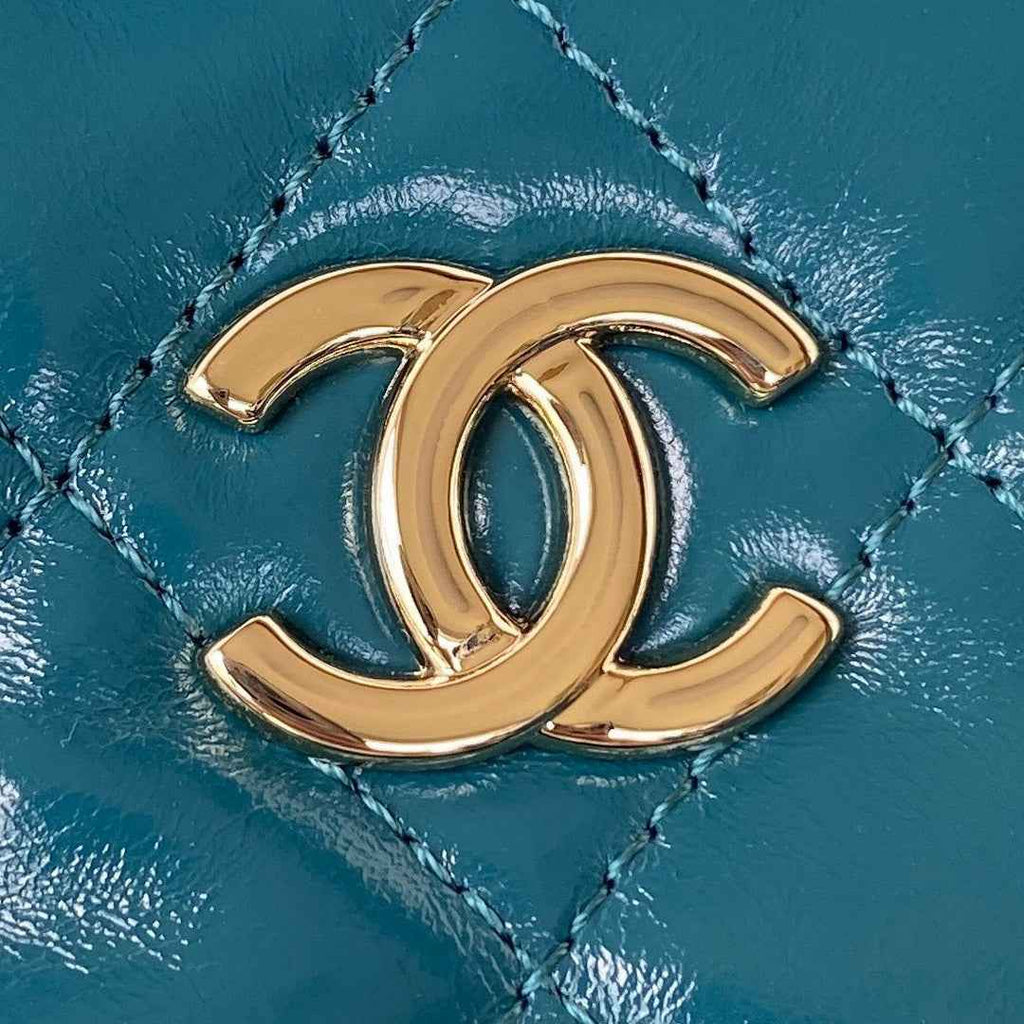 Chanel AS3332 CC Rucksack Backpack Calfskin leather Green