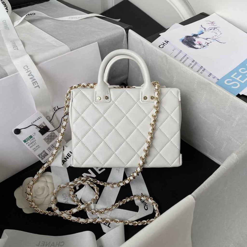 Chanel AS3344 Small Vanity Case Calfskin white
