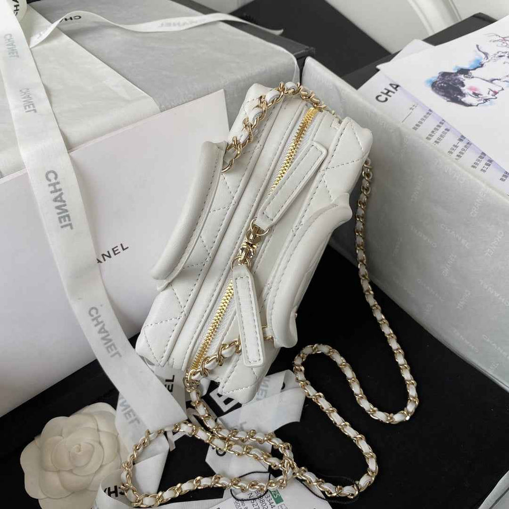 Chanel AS3344 Small Vanity Case Calfskin white