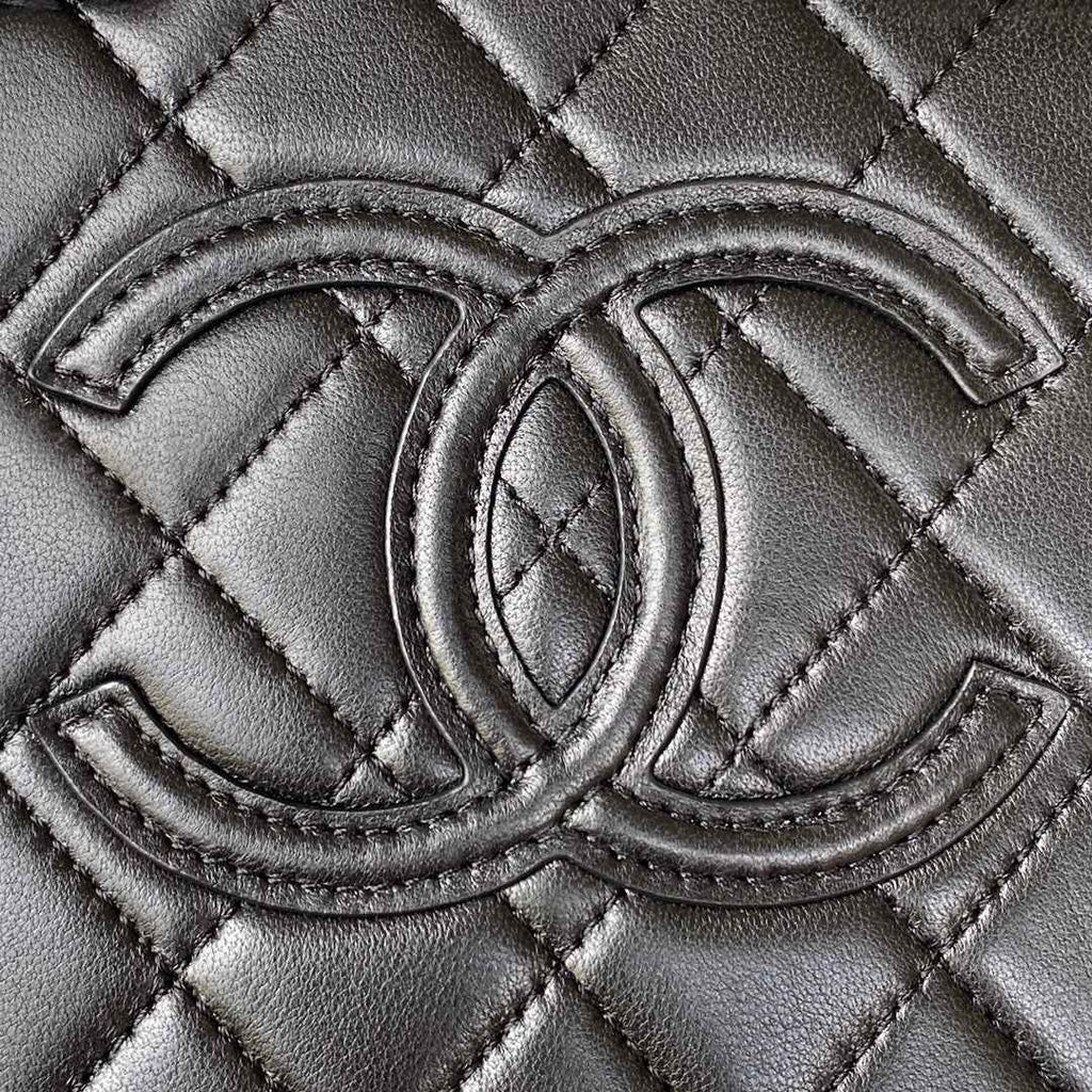 Chanel AS3345 Vanity Case Calfskin Black