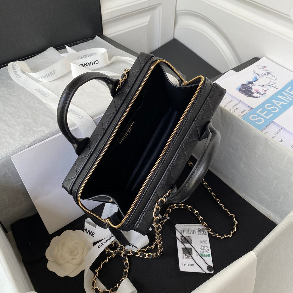 Chanel AS3345 Vanity Case Calfskin Black