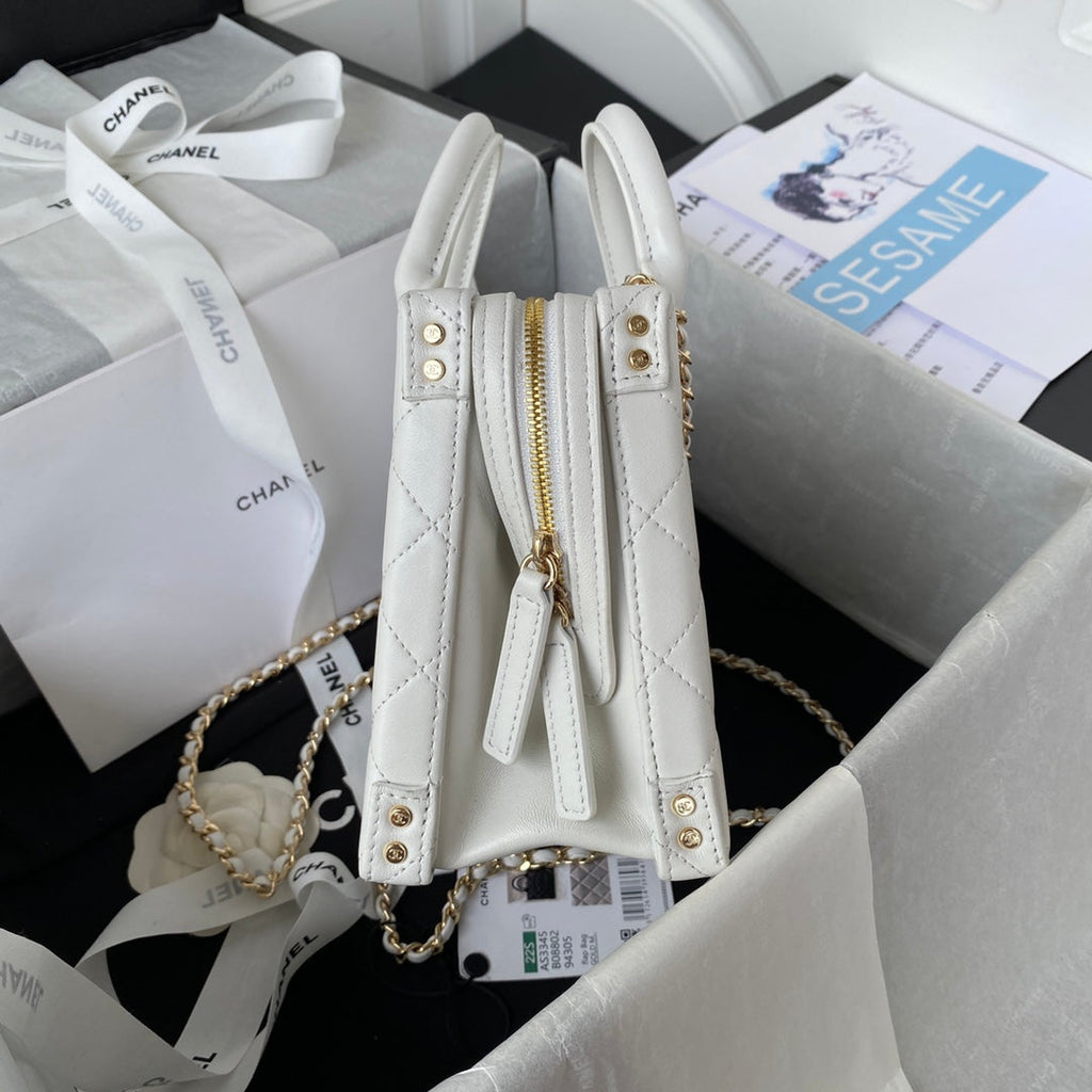 Chanel AS3345 Vanity Case Calfskin white